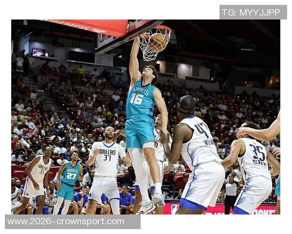 PJ霍尔专注于竞争精神:我的工作就是在场上全力以赴 PJ霍尔专注于竞争精神:我的工作就是在场上全力以赴